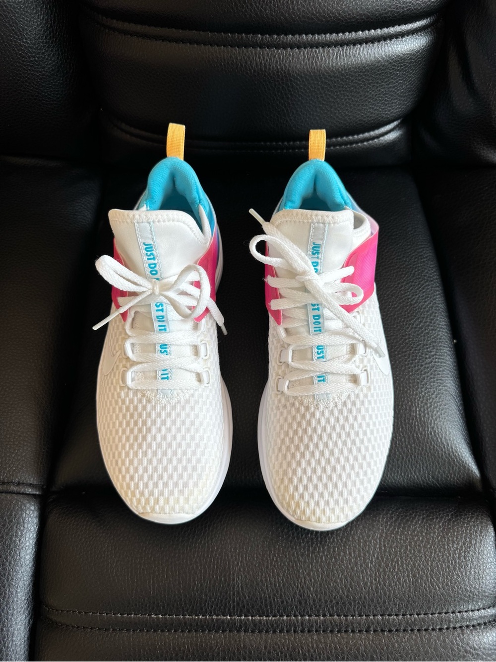 Nike Shoes | Nike Air Max Bella Tr 2 Women's 8 Running Shoes Athletic Sneakers - Picture 3 of 8